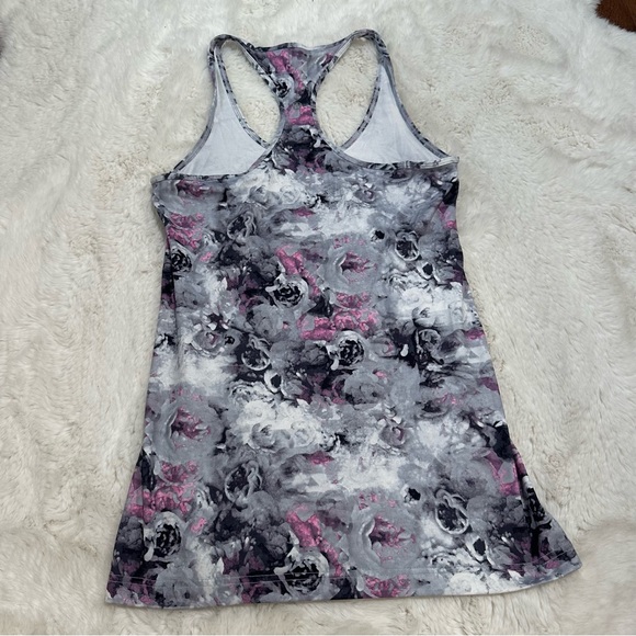 Lululemon Floral Tanktop - Picture 4 of 5